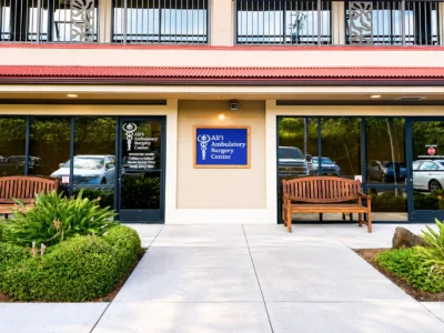 Alii Surgery Center Entrance